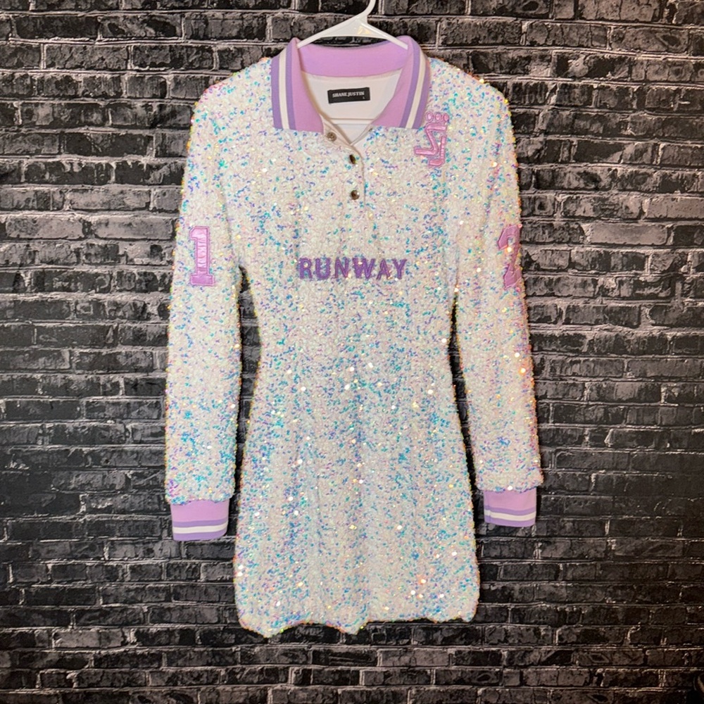 Shane Justin Sequence Long Sleeve “Runway” Dress - Large